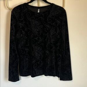 White Stag Medium Sparkly Black Paisley Velvet Top
